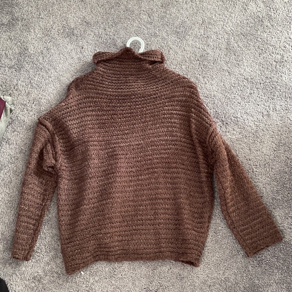 Aerie Sweater - Picture 2 of 2